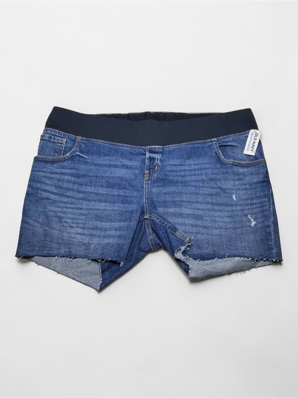 NWT Old Navy Maternity OG Straight Cut-Off Jean Shorts 18 Low Panel 5"
